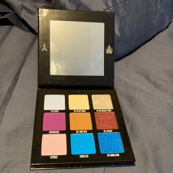 Jeffree star- original mini controversy palette - Picture 3 of 4